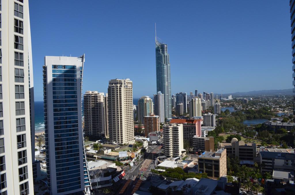 Great Escape At Chevron Renaissance Gold Coast Exterior foto